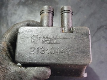 фото thumb №6, Saab 9-5 2.3t 21340443 пластик корпус бак