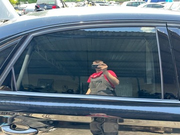 фото thumb №1, Скло двері правий зад audi a8 d4 довгий 11r a-ir