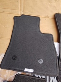 Купити Килимки велюрові renault austral e-tech hybrid нове оригінал комплект, фото thumb