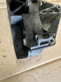 Кронштейн кронштейн генератора bmw 2.0i m54b22 с Разборки, фото thumb