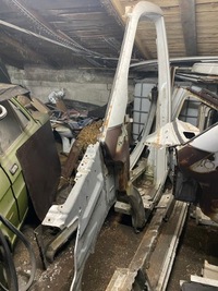 фото thumb №1, Рамка блок двигуна лівий двері з fartuchem sprinter 906