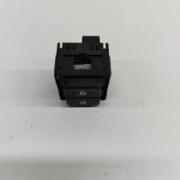 Купить Lexus ux 2019 кнопка центрального замка, фото thumb