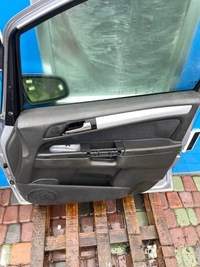 фото thumb №15, Двері праві праві перед передні opel zafira b комплектні