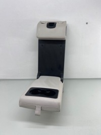 Купить Подлокотник задний задний  land rover range rover velar hk83613g60ba, фото thumb