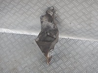 фото thumb №1, Land rover discovery 4 iv 3.0 sdv6 кронштейн основа