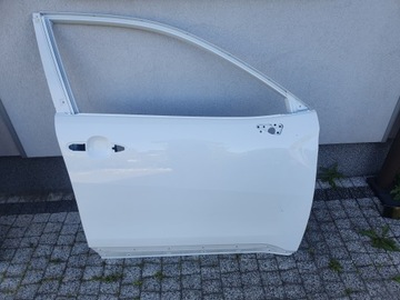 фото thumb №1, Toyota corolla cross двері передні праві перед праві