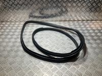 фото thumb №1, Прокладка кузовная дверь правый перед mercedes gla x156