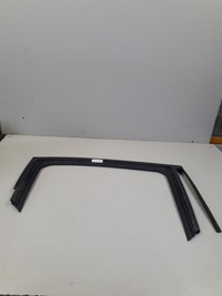 фото thumb №1, Citroen c3 прокладка двері праві зад 9813202080