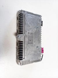 фото thumb №7, Модуль підсилювач радіо mercedes w212 a1669003407