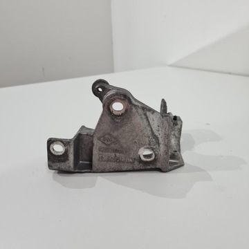 фото thumb №1, Лапи кронштейн renault master 2.3 dci 922378983r