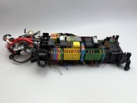 Купити Mercedes-benz gla w156 2014 рамка / модуль запобіжників, фото thumb