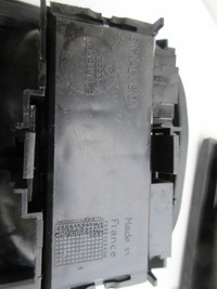 фото thumb №8, Лампа задня ліва правий кришки vw passat b3 333945108