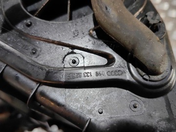 фото thumb №5, Корпус фильтра воздуха audi a8 d3 3.0 tdi 059133823e