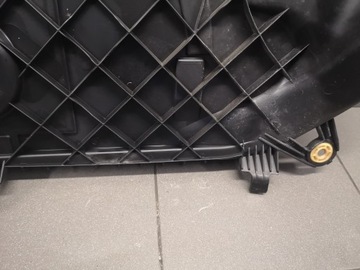 фото thumb №5, Корпус фільтра повітря bmw 7 f01 3.0d 7812064