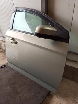 фото thumb №1, Комплектные дверь правый перед ford mondeo mk4 hb d8