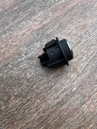 фото thumb №8, Opel astra k v 2016 кнопка відкривання кришки