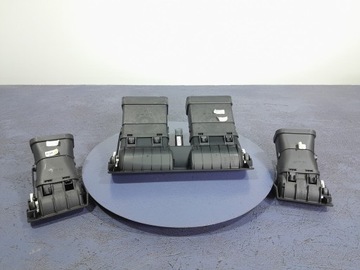 фото thumb №7, Volvo v50 s40 ii решётки воздуховод комплект 30722777 30715099 30715098