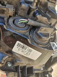 фото thumb №10, Toyota оригинальный номер 81560-f4031 chr лампа led