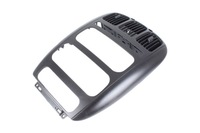 фото thumb №2, Середня решітка обдув рамка консолі радіо lift