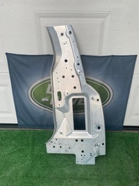 фото thumb №6, Land rover defender l663 110 молдинг крила лівий перед l8b2-16a075-bx