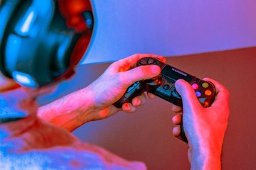 Pad bezprzewodowy PS4 Kruger&matz czarny