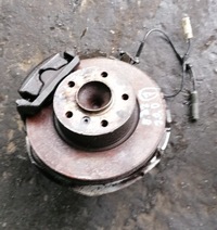 фото thumb №1, Bmw 1 e82 07- 2.0 d поворотний кулак ступиця лівий перед