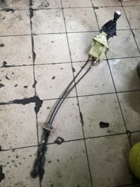 фото thumb №1, Hyundai tucson i 2005 - 2010 r0k ручка домкрат тросы переключения передач