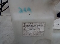 фото thumb №3, Nissan оригинальный номер 289104ea0a бак жидкость распылителя, стекло