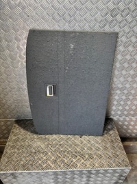 фото thumb №1, Maserati granturismo полиця багажника 081340706