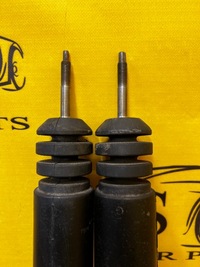 фото thumb №3, Комплект амортизаторы задние зад nissan leaf i 1