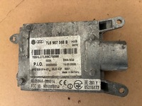 фото thumb №1, Vw touareg 7l асистент поперечина руху 7l6907568b