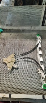 фото thumb №1, Підйомник скло renault 807200008r master