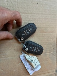 фото thumb №1, Pilot ключ citreon ds3 crossback 19- orginał ідеальний стан