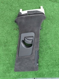 фото thumb №1, Захист стійка права audi q7 4m 4m0867244g алькантара