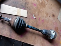 фото thumb №1, Vw caddy 2k5 приводной вал перед левая 2k3407271b