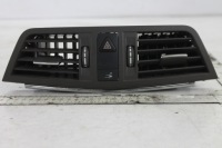 фото thumb №1, Решітка повітропровід середина a2078300054 e-klasa w207 09-