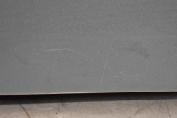 фото thumb №8, Крышка багажника багажника задняя задняя нижняя часть серебристая land rover discovery 3 iii