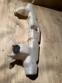 фото thumb №1, Бачок омывателя chevrolet camaro iv 98-02 5049789