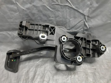 фото thumb №5, Mercedes glb x247 педаль тормоза автомат