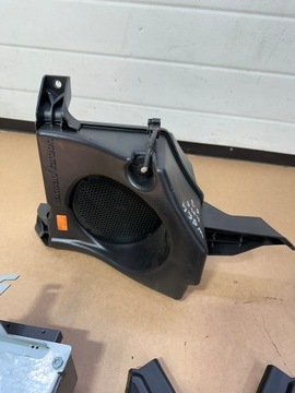 фото thumb №6, Озвучення, динаміки, підсилювач harman кардон mercedes ml w164 6.3 європа