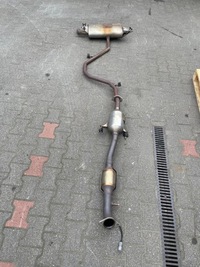 фото thumb №1, Toyota c-hr chr 2016- выхлоп гаситель катализатор