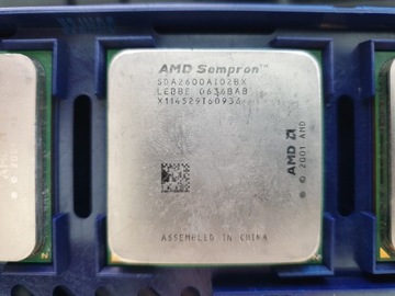AMD Sempron 64 2600+ SDA2600AIO2BX