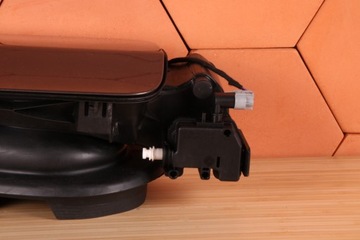 фото thumb №6, Bmw f30 f31 m3 f80 кришка заливання пального b06 sparkling бронза