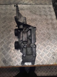 Купити Кронштейн генератора кронштейн 2.4d d5 185km d5244t volvo s60 s80 xc60 30757168, фото thumb