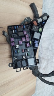 фото thumb №6, Subaru forester 3 iii sh 2.0d 08-11 коробка предохранителей