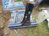 фото thumb №1, Поріг блок двигуна лівий середній mazda iii bm 13' sedan