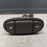 фото thumb №1, Jaguar s-type переключатель крышки заливной 2r83-9b242-ad