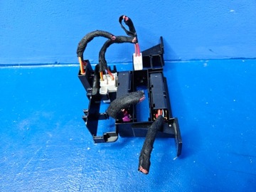 фото thumb №7, Audi e-tron 50 55 органайзер колодок коробка запобіжників vw 645 4ke971845