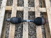 фото thumb №1, Mercedes a176 w246 cla117 приводной вал левая передняя