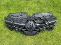 фото thumb №1, Renault clio iv решётка радиатора радиатора решётка радиатора 622563184r